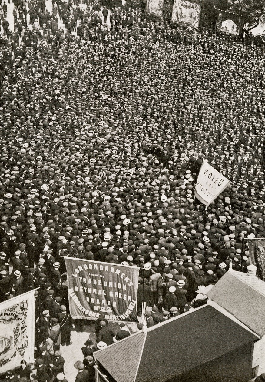 Demonstratie in de open lucht tijdens de transportstaking, 1912, uit 