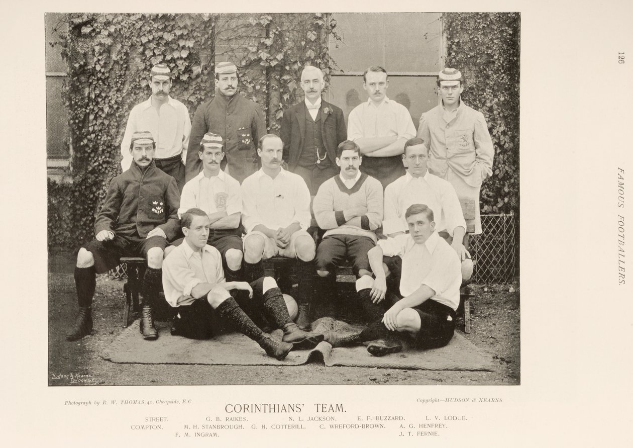 Het Corinthians voetbalteam, uit Beroemde Voetballers, 1895 door English Photographer