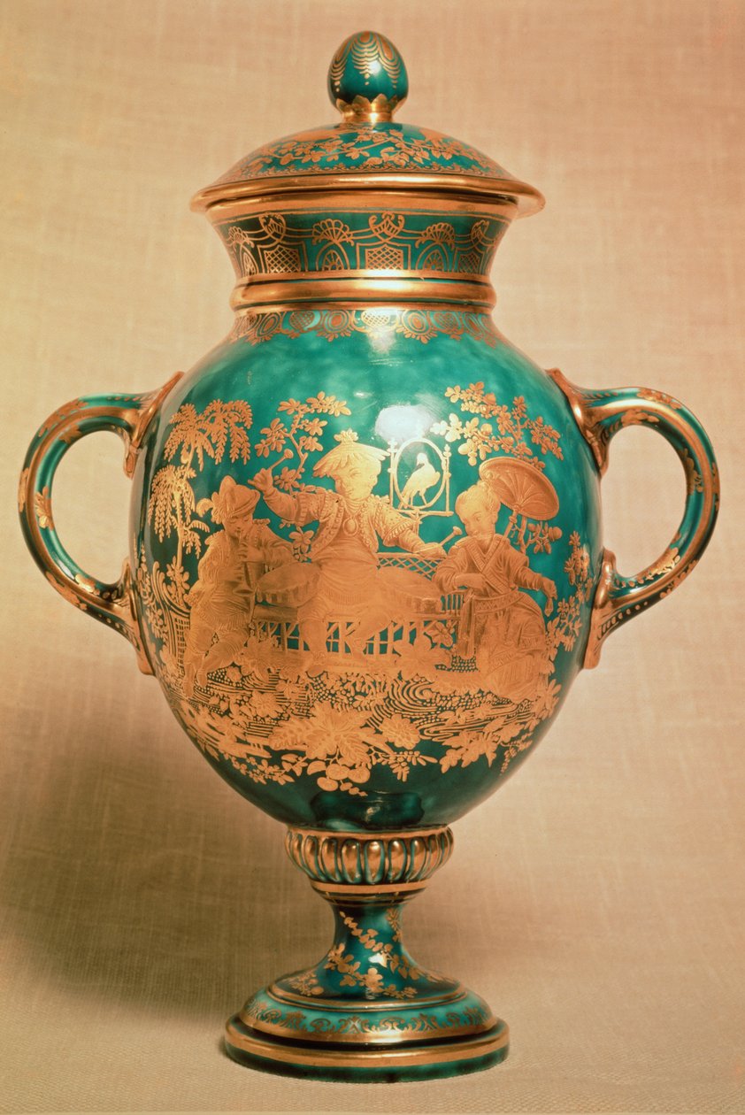 Chelsea vaas en deksel met verguld chinoiserie ontwerp, Gold Anchor periode (1758-69) door English School