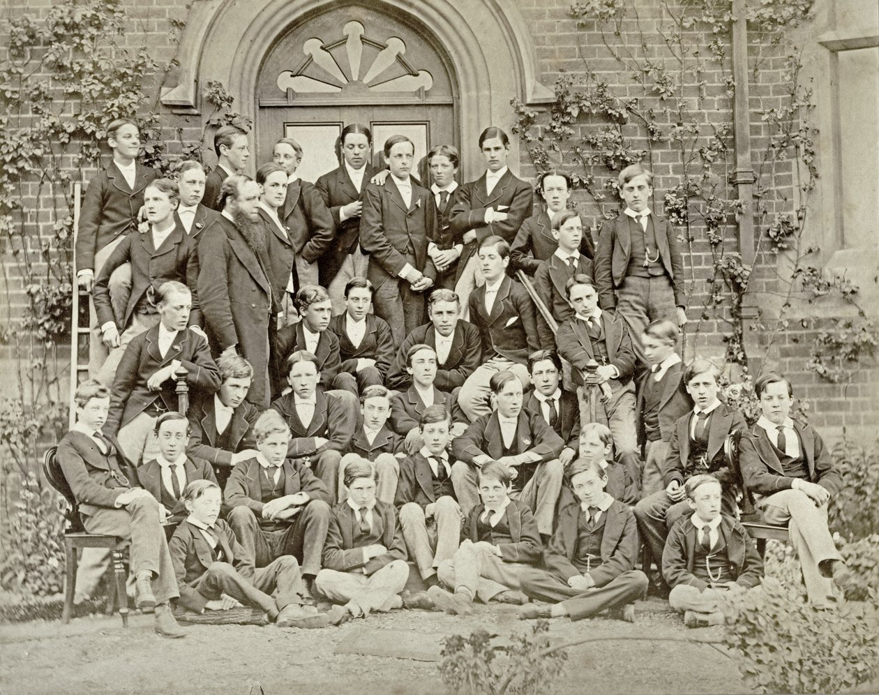Een huisfoto op Eton College, 1870s door English Photographer