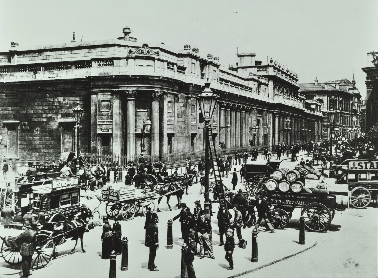 Bank of England, Threadneedle Street, City of London, 1890 door English Photographer