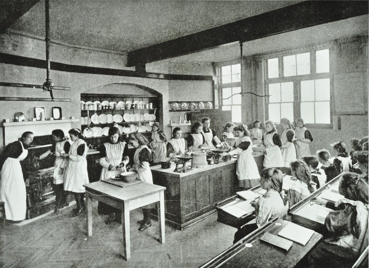 Kookles, 1896 door English Photographer