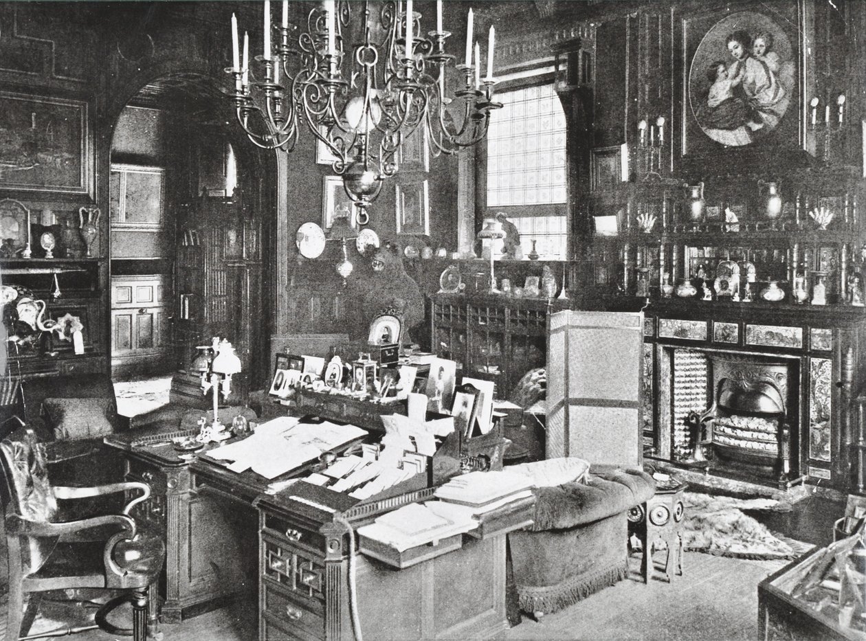 Marlborough House, Pall Mall, Westminster: studeerkamer van de Prins van Wales, 1895 door English Photographer