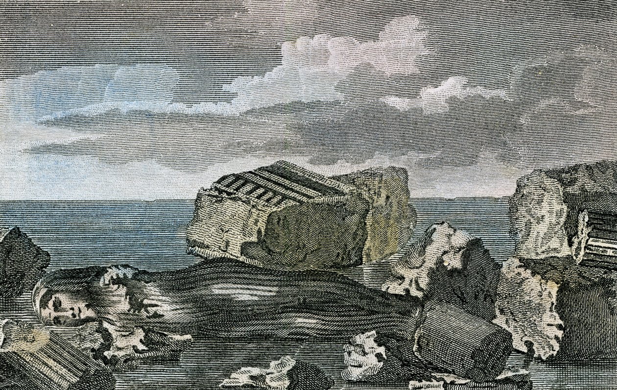 Een gecanneleerd kolossaal beeld van een vrouw gevonden in de oude stad Canopus, Egypte. 1807 (gravure) door English School