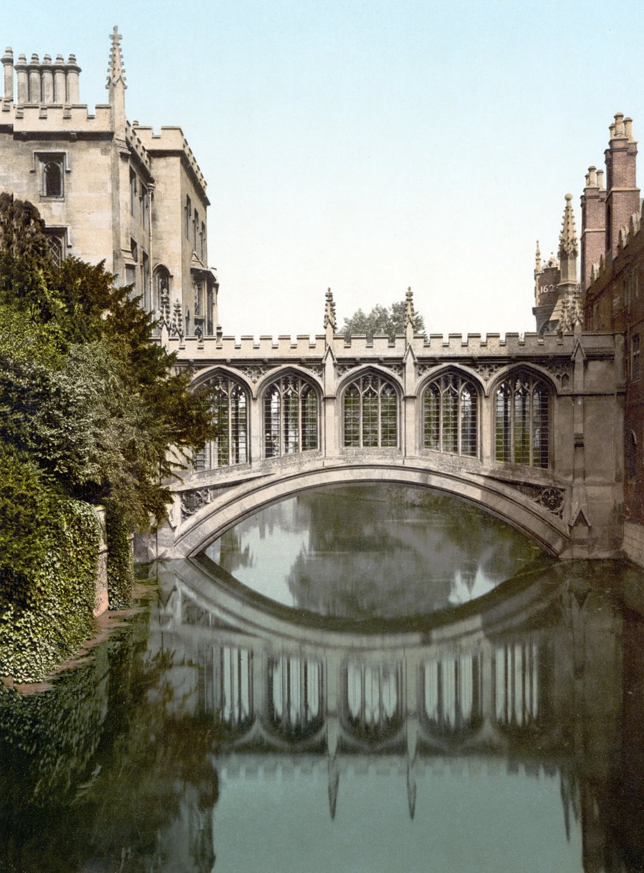 Bridge of Sighs, Cambridge door English School