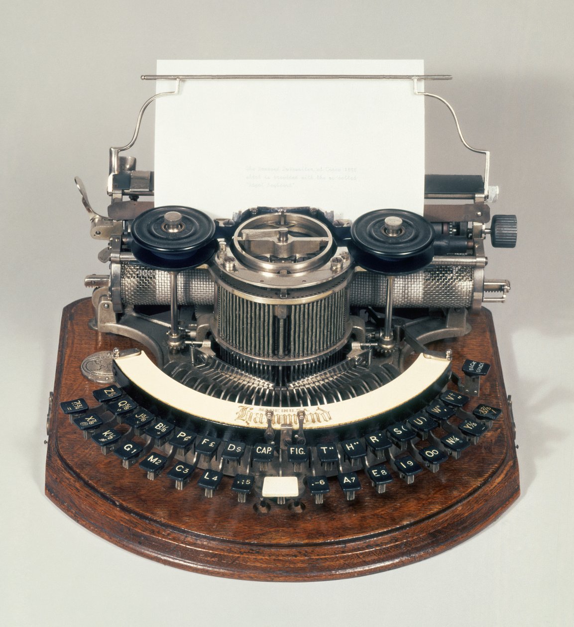 Hammond typemachine, met het ideale toetsenbord, c.1895 door English School