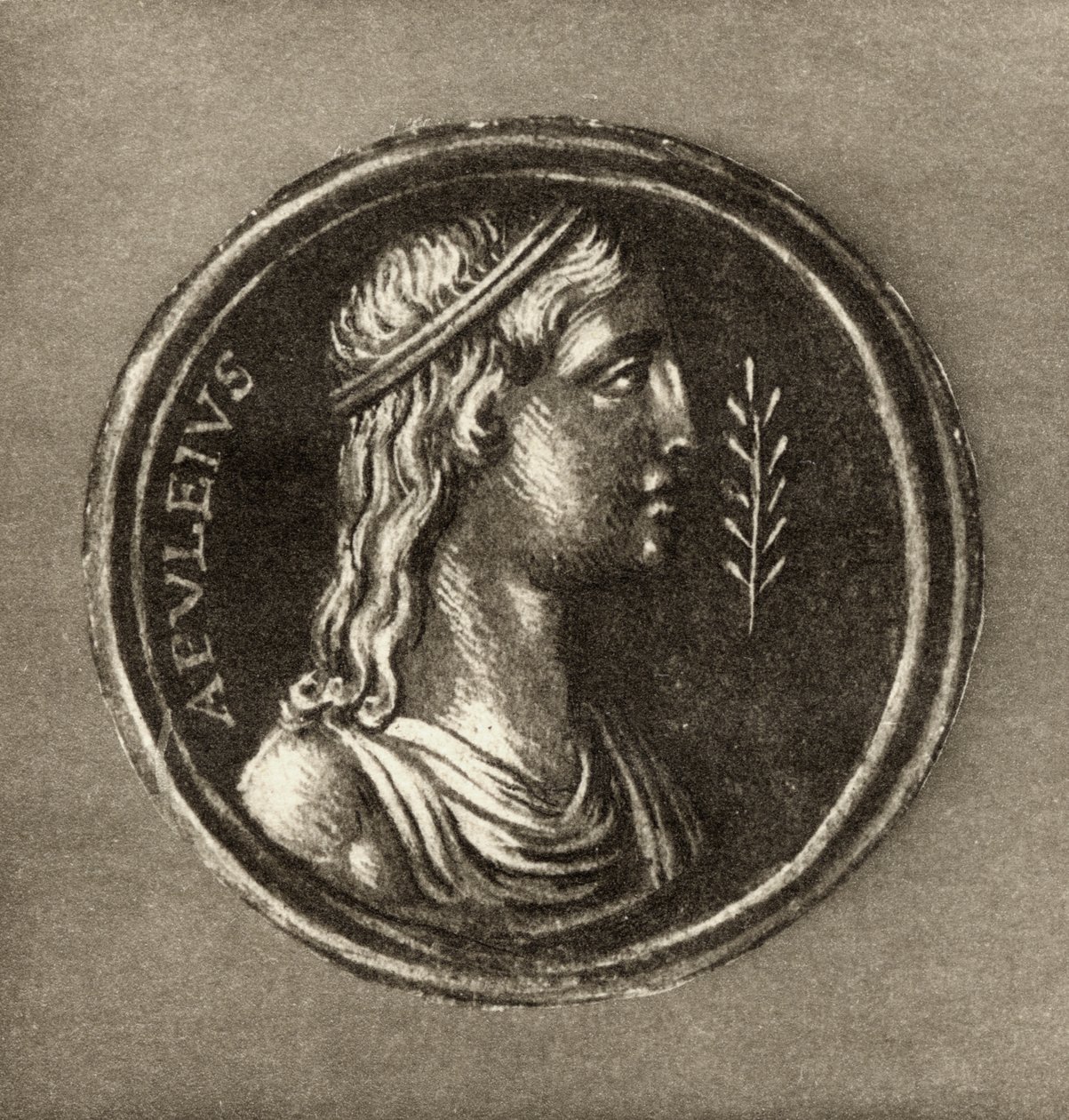 Lucius Apuleius, uit het frontispice van The Story of Cupid and Psyche door Lucius Apuleius, gepubliceerd in 1903 door English School
