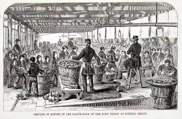 Het serveren van het diner in de eikenruimte van de jongensgevangenis in Tothill Fields, uit 