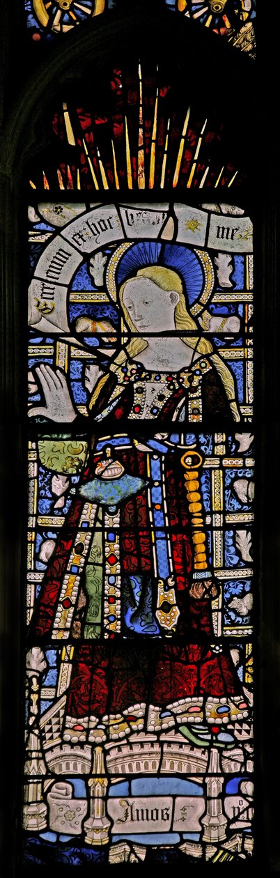 Het oostelijke raam (Ew) met de Maagd Maria (samengestelde figuur) - met juwelen van ingelegd glas door English School