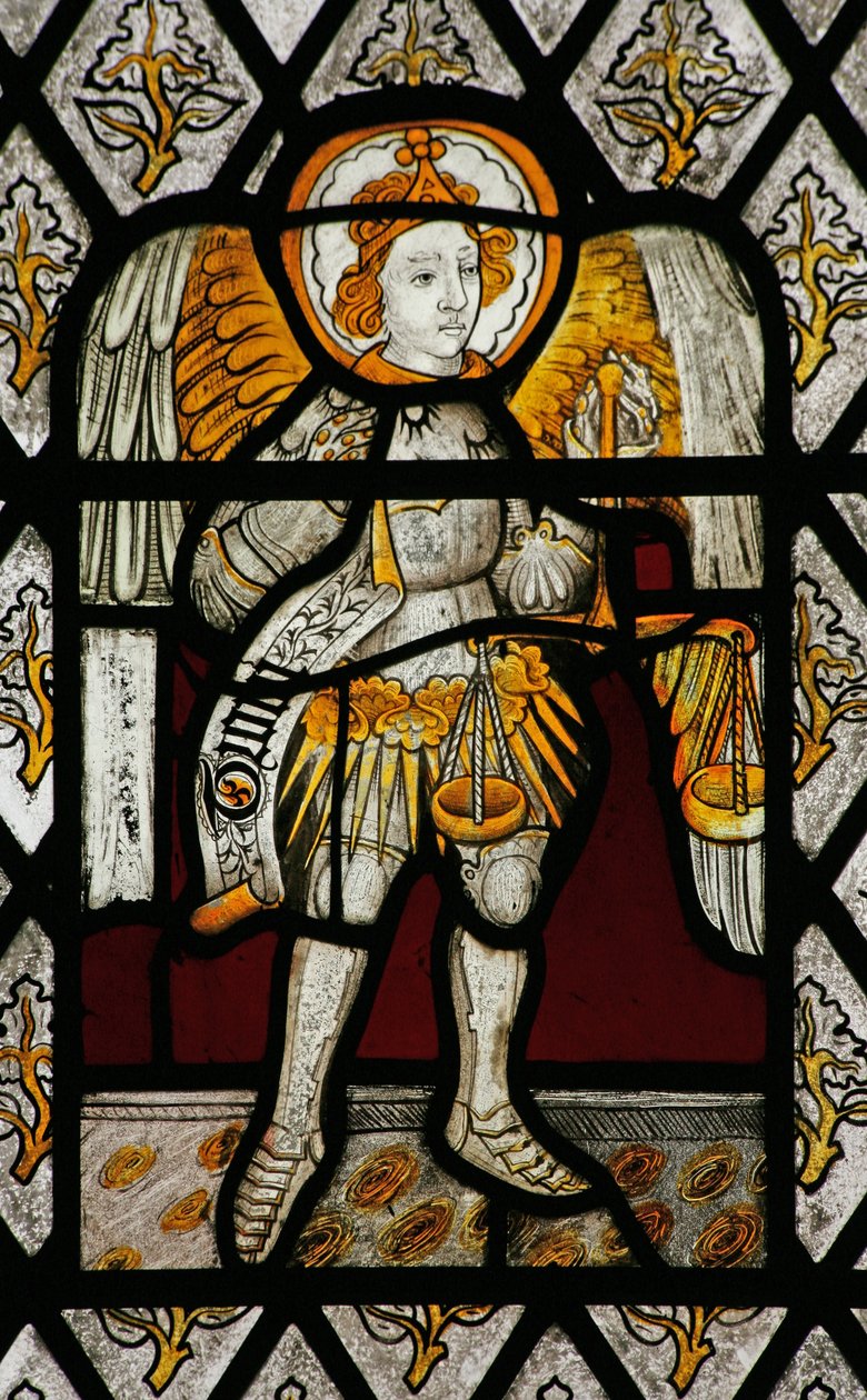 Raam Na met St. Michael door English School