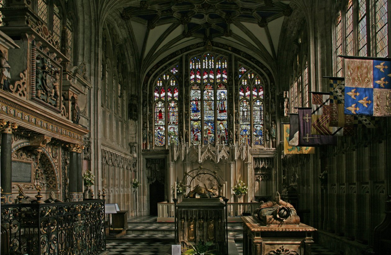 Raam met het oostelijke raam van de Beauchamp-kapel door English School