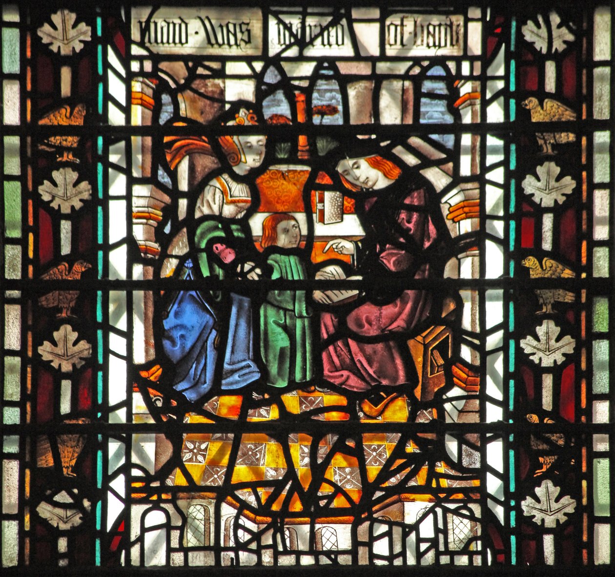 Raam w58 met St. Thomas Becket op school door English School