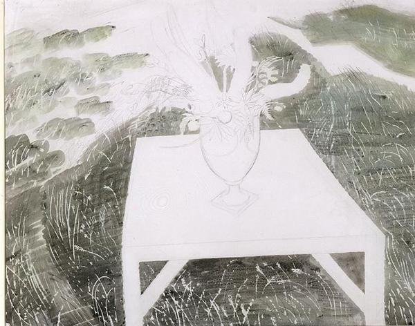 Vaas met bloemen in een tuin door Eric Ravilious