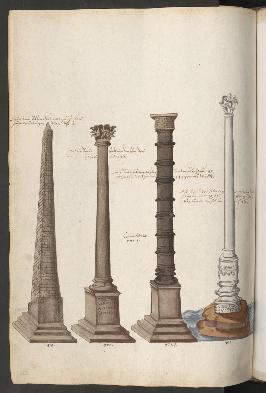 Obelisk en zuilen door Erich Lessing