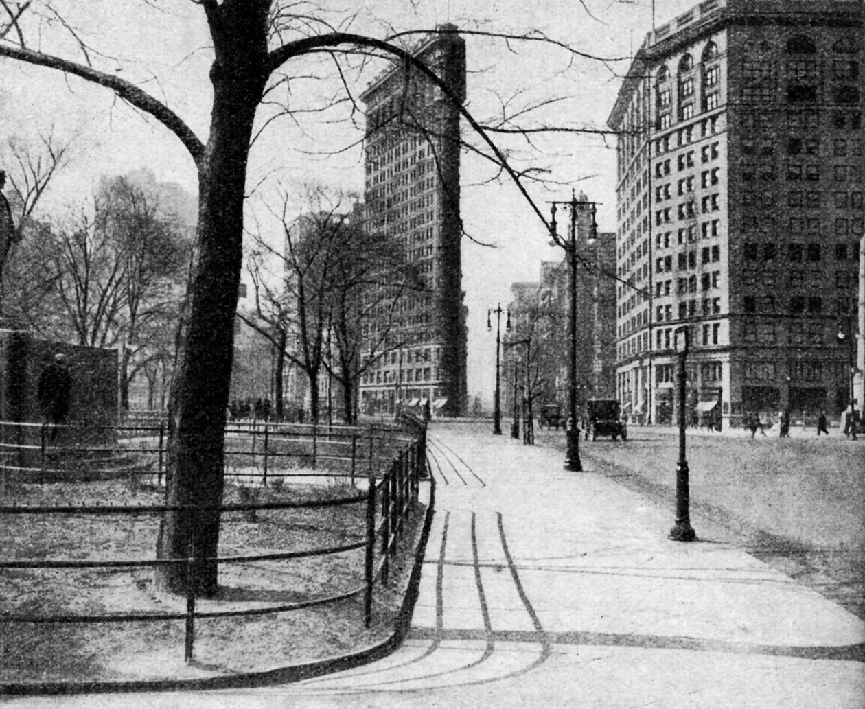 Flatiron Building en Madison Square, New York City, VS door Ewing Galloway