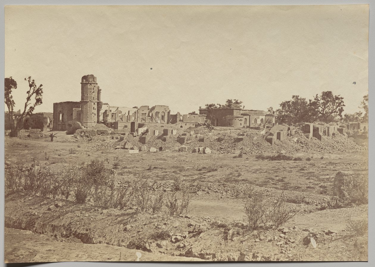Het Kerkhof en de Residentie in de Verte door Felice A. Beato
