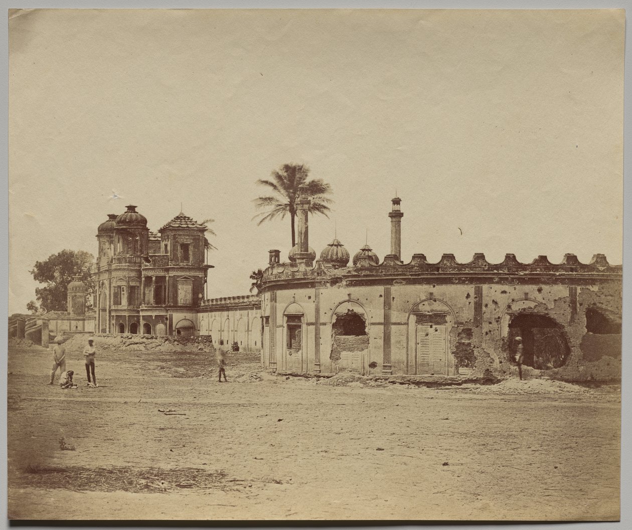 De Secundra Bagh, met de Breuk en Poort door Felice A. Beato