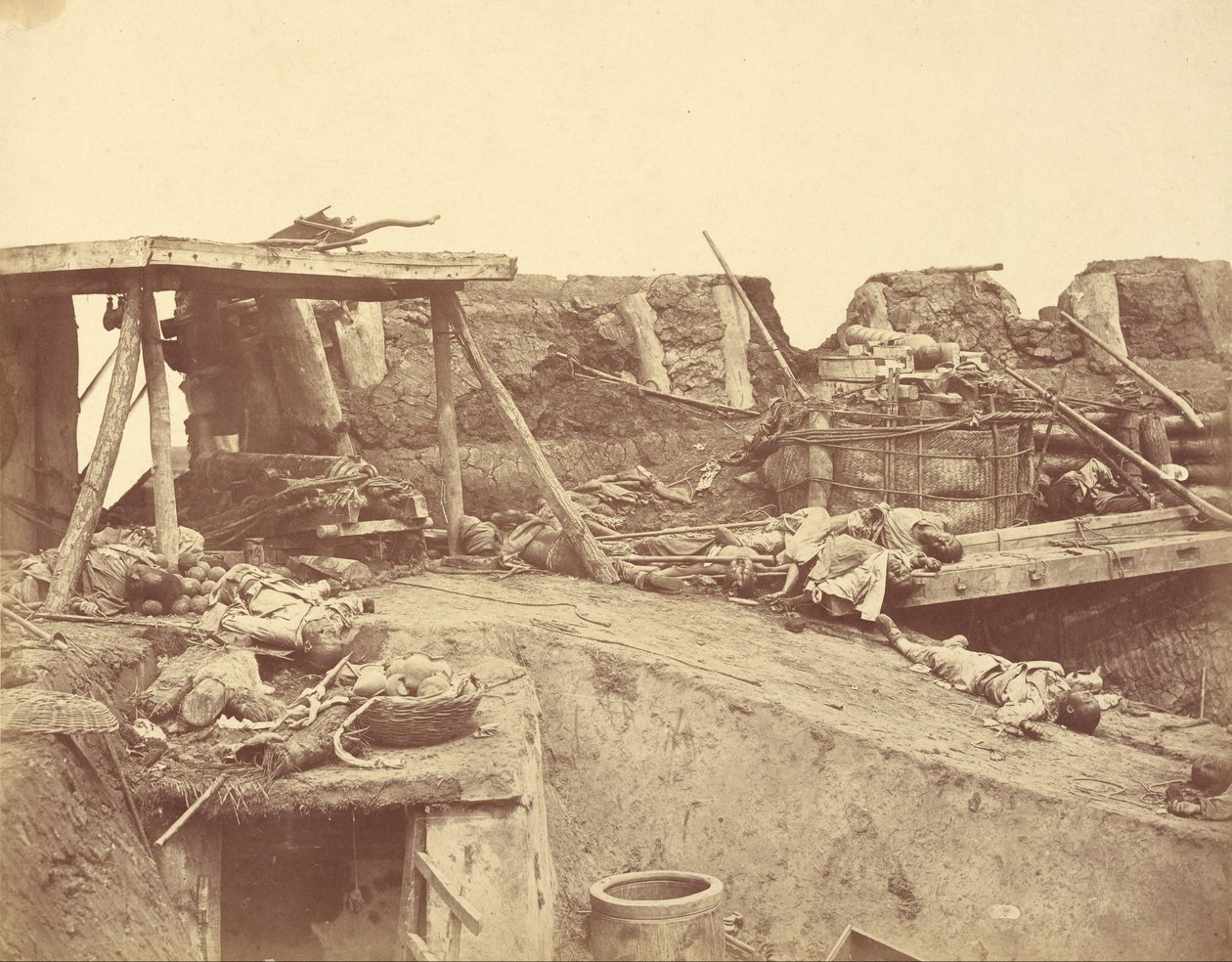 Interieur van de Engelse ingang naar Noordfort op 21 augustus 1860 door Felice Beato