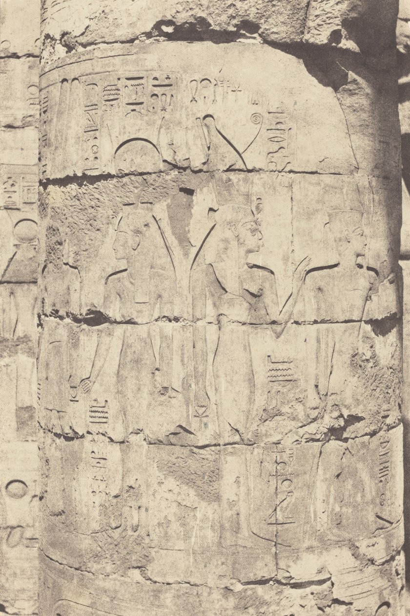 Karnak (Thebe), Paleis--Hypostyle Zaal--Centrale Kolom--Decoratie van een Fut,1853 (foto) door Félix Teynard