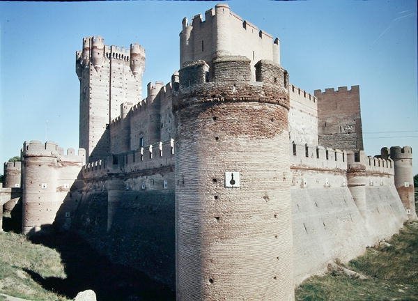 Uitzicht op het Castillo de la Mota, gebouwd voor Juan II in 1440 door Fernando de Carreno