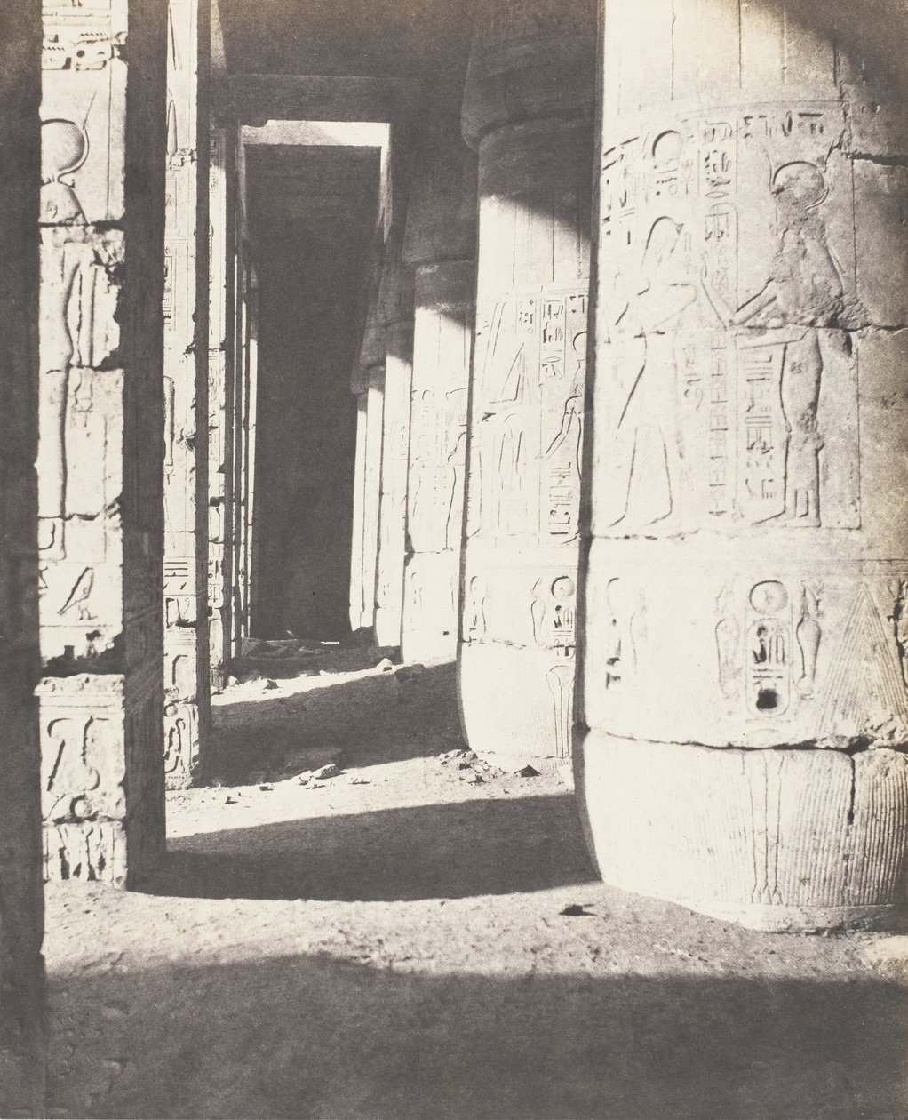 Médinet-Abou Thebe, latere constructies - Tweede hof - Ga..., 1851-52, gedrukt 1853-54 door Félix Teynard
