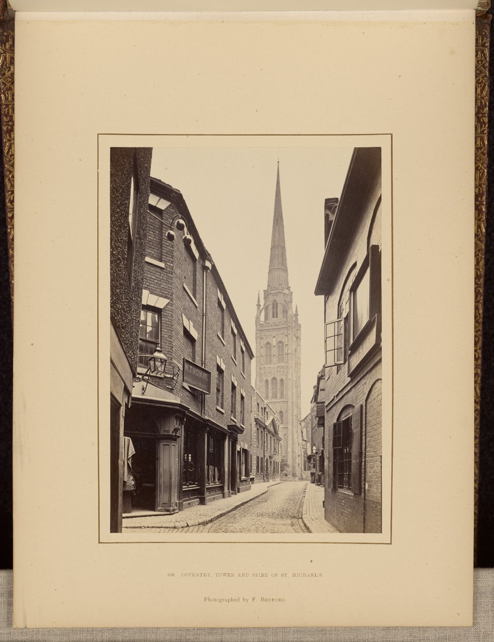 Coventry, toren en torenspits van St. Michael