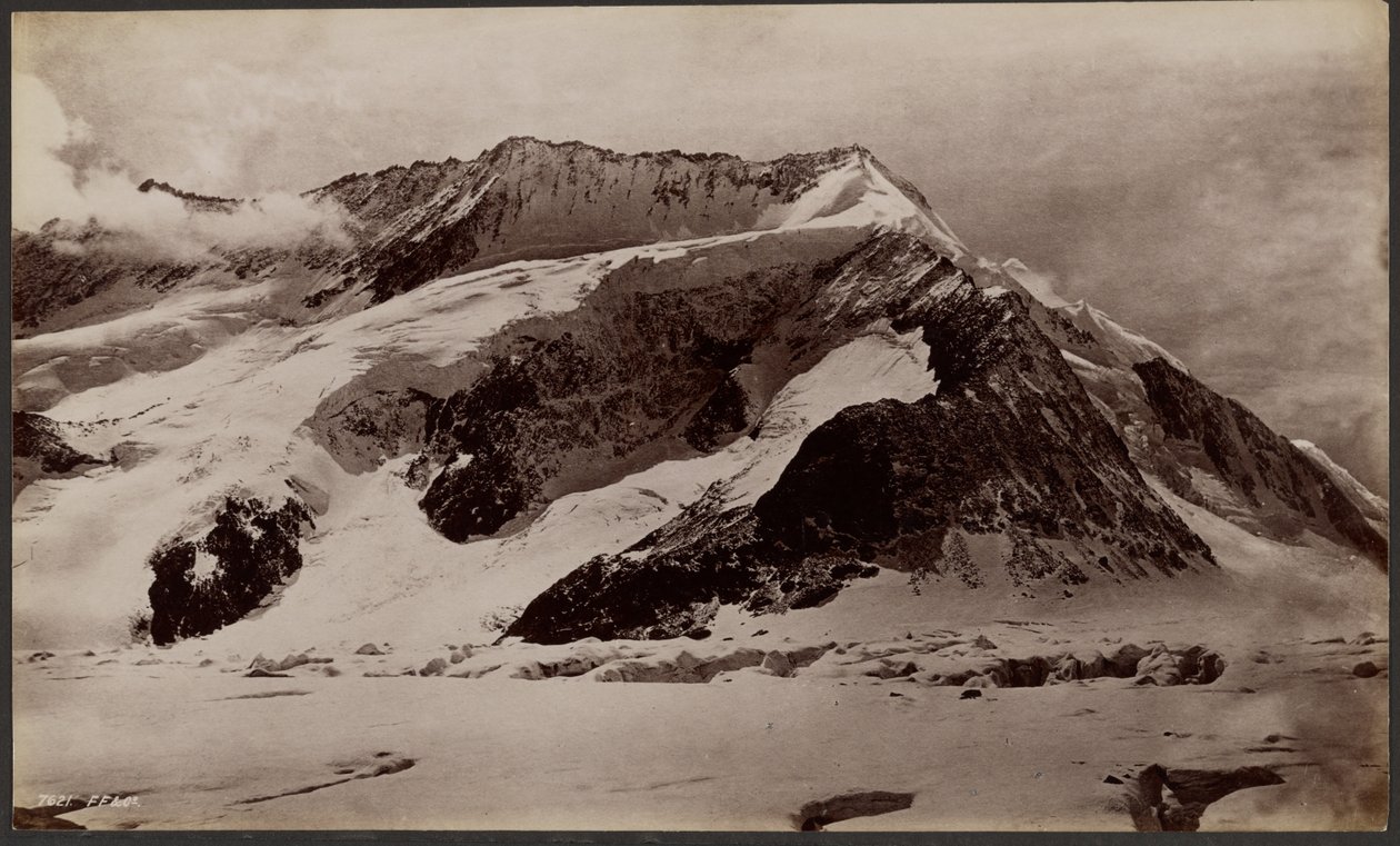 Dreieckhorn door Francis Frith