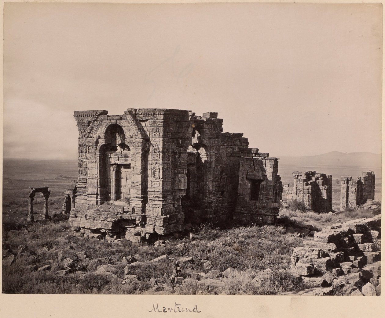 Martund door Francis Frith