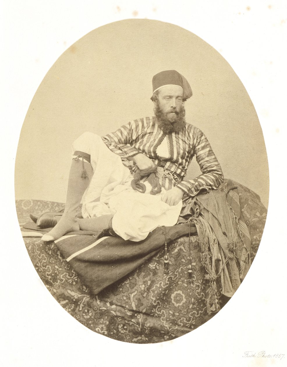 Portret, Turks zomerkostuum door Francis Frith