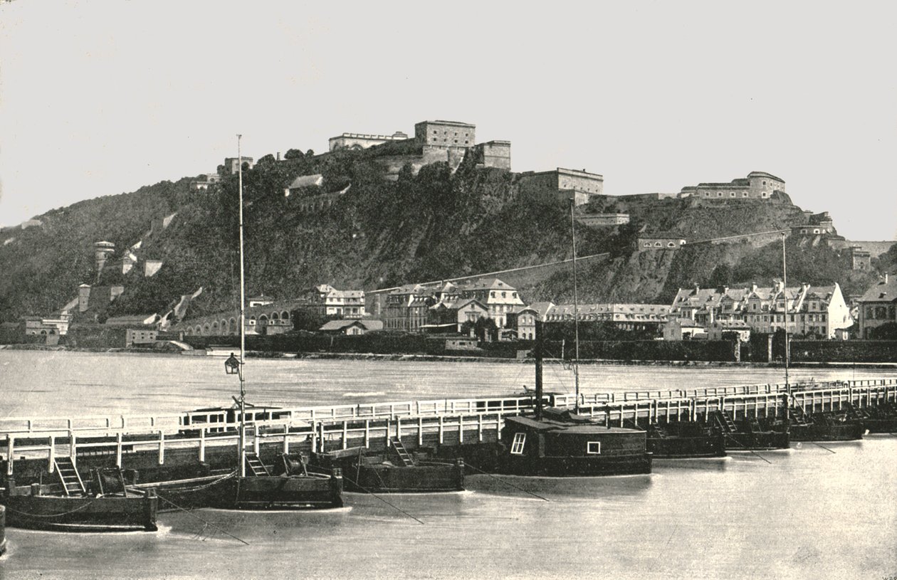 Het Fort van Ehrenbreitstein aan de Rijn, Duitsland, 1895 door Frith and Co