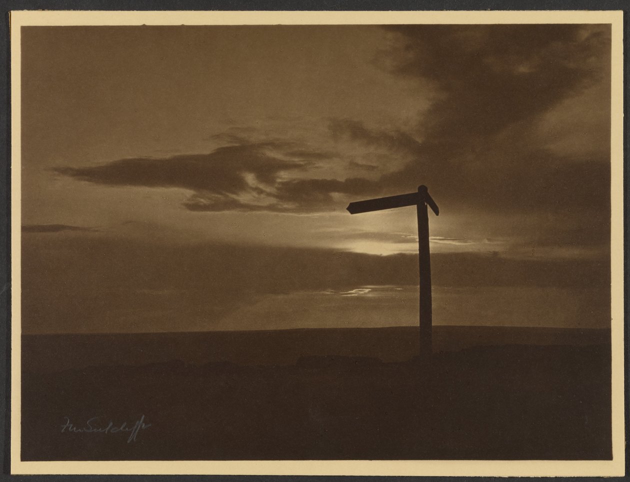 Quo Vadis door Frank Meadow Sutcliffe