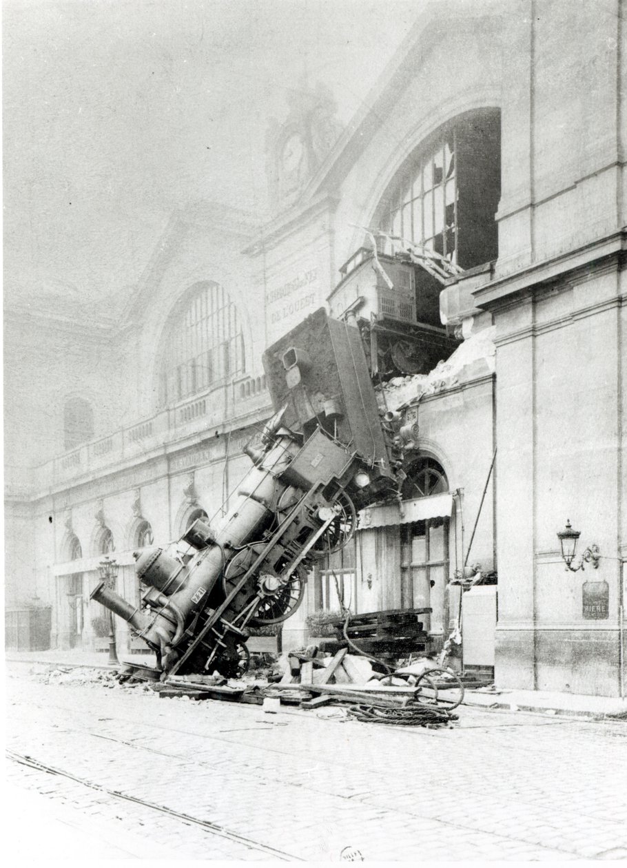 Treinongeluk bij het Gare Montparnasse in Parijs op 22 oktober 1895 door French Photographer