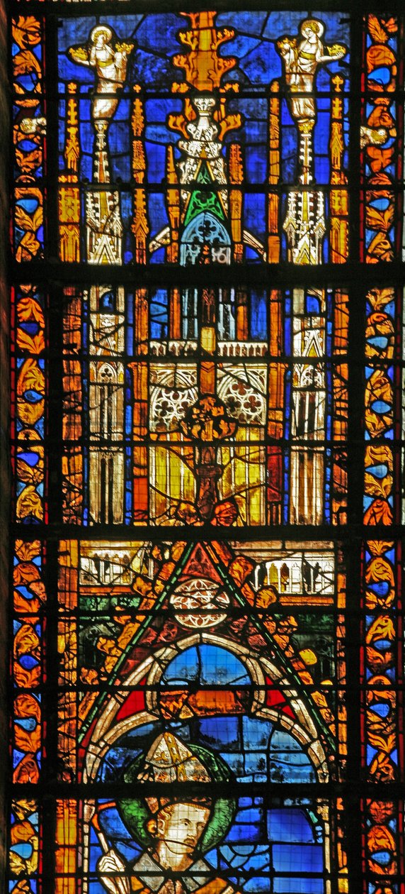 Raam w6 met een baldakijn (glas-in-lood) door French School