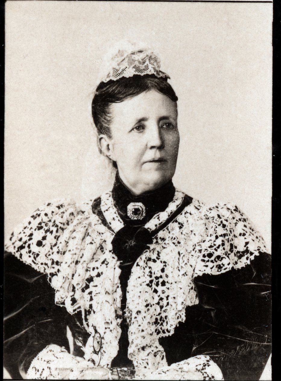 Portret van Sophia van Nassau (1836-1913), Koningin-gemalin van Zweden en Noorwegen door French Photographer