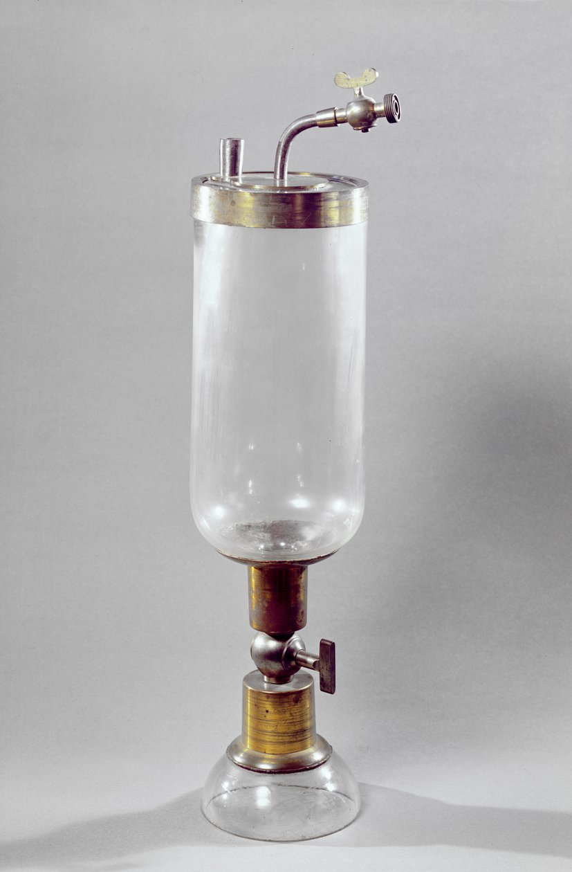 Apparaat voor het bestuderen van gas, ontworpen door Antoine Laurent de Lavoisier (1743-94) door French School