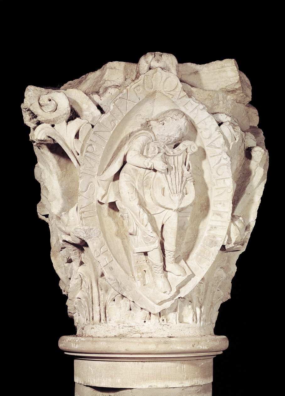 Kapiteel met de Derde Sleutel van het Gregoriaans met een luitspeler, c.1095 door French School