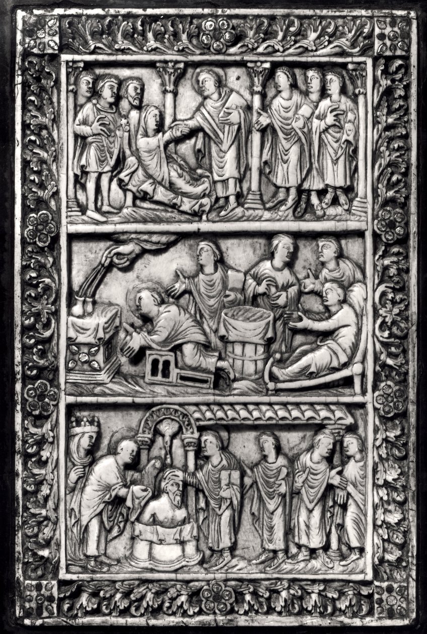 Gesneden plaquette voor een boekomslag met scènes uit het leven van St. Remigius en de doop van Clovis I door French School