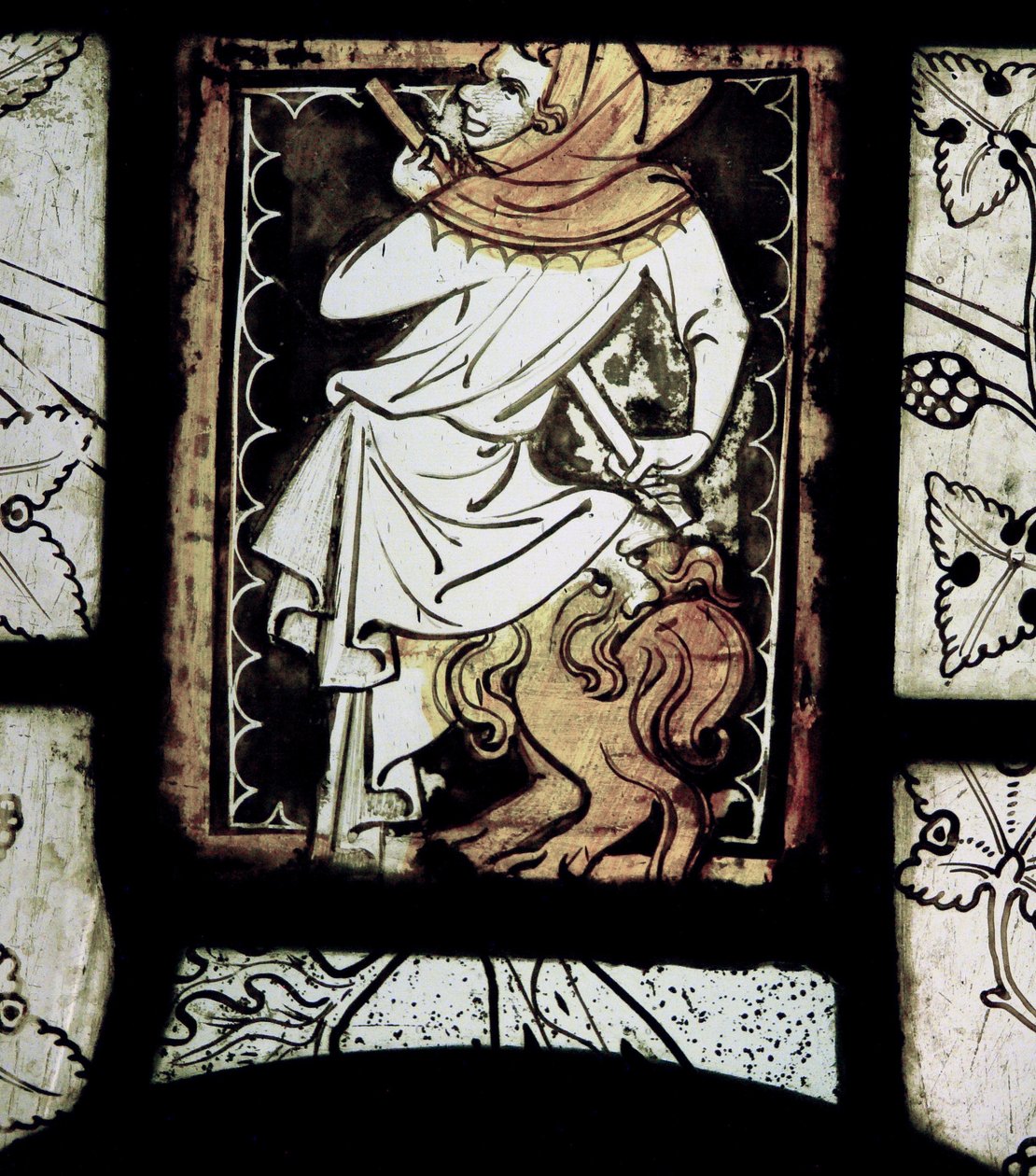 Grisaille met grotesken; uit Normandië door French School