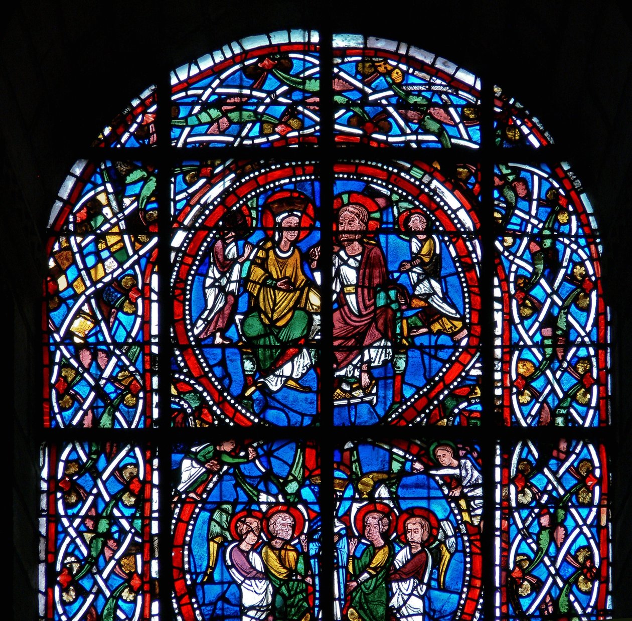 Detail (kroning) uit een raam van de Dood en Tenhemelopneming van de Maagd Maria door French School