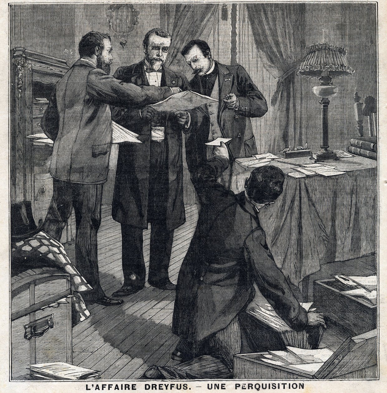 Dreyfus-affaire: Drie agenten in burger en een politiecommissaris doorzoeken het huis van Georges Picquart (1854-1914). In 