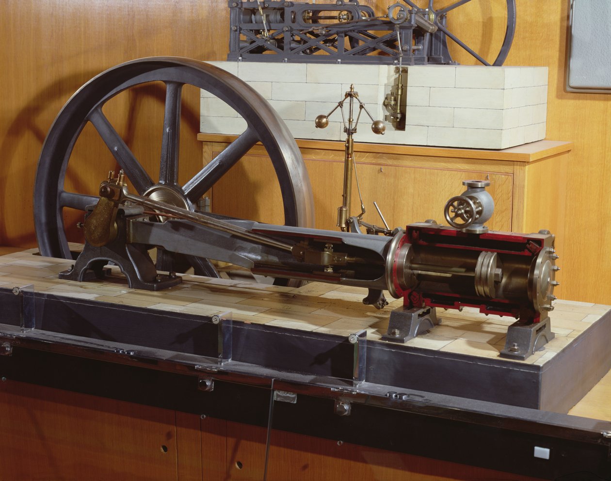 Reconstructie van de stoommachine uitgevonden door George Henry Corliss door French School