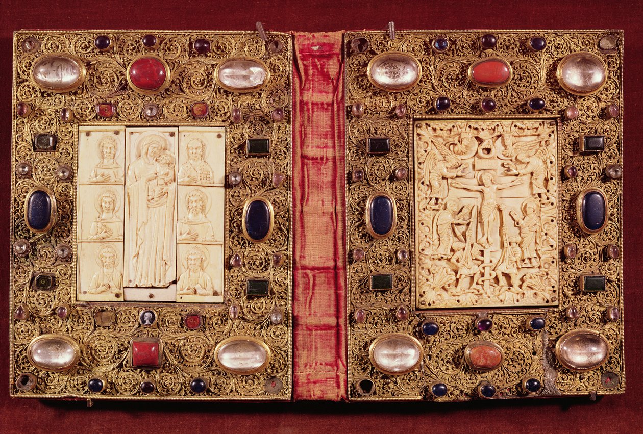 Reliekschrijnplaquette met de Maagd en Kind met Heiligen en de Kruisiging (goud, ivoor & edelstenen) door French School