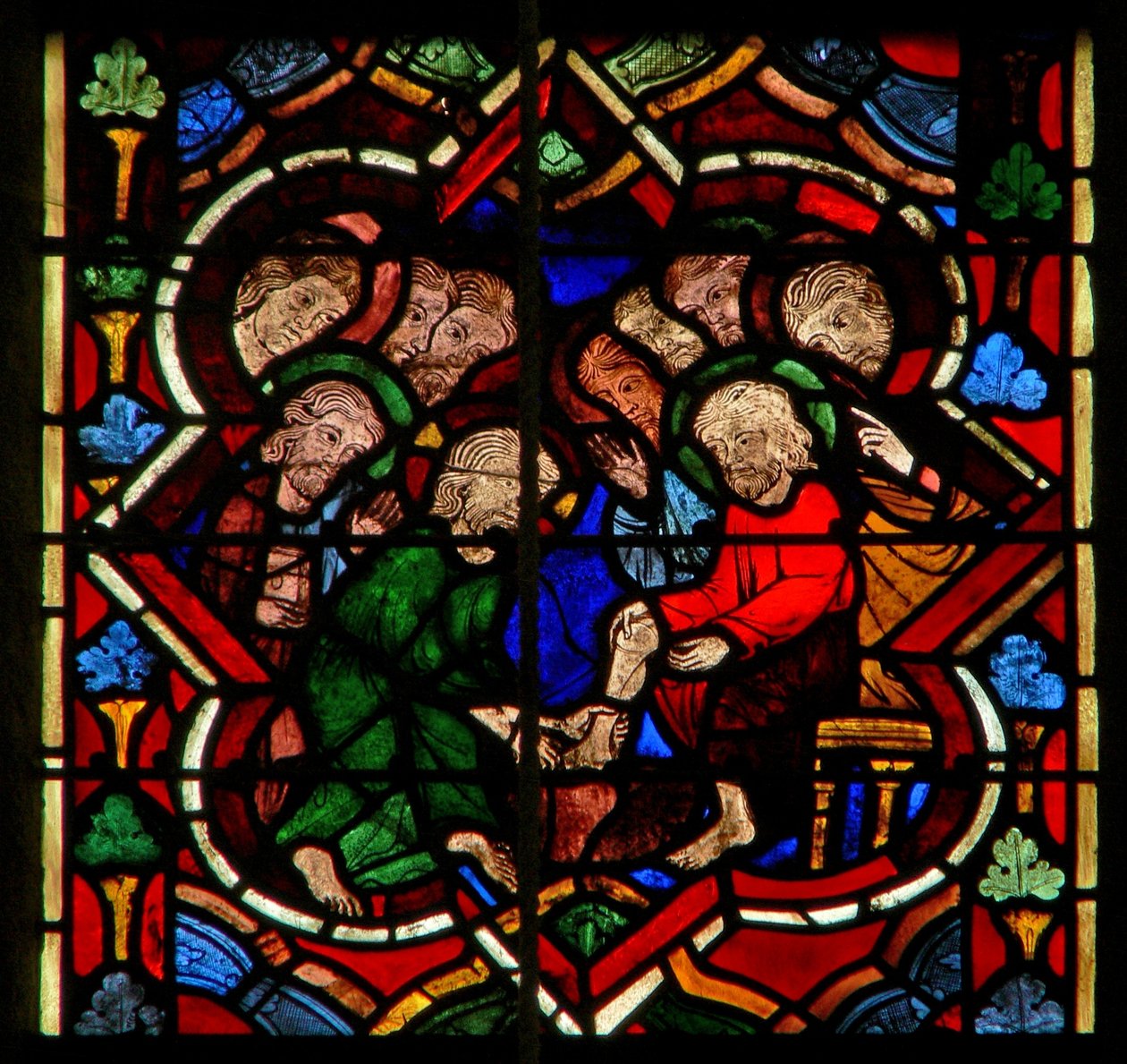 Scène in het oostelijke raam met Christus wast de voeten van zijn discipelen door French School