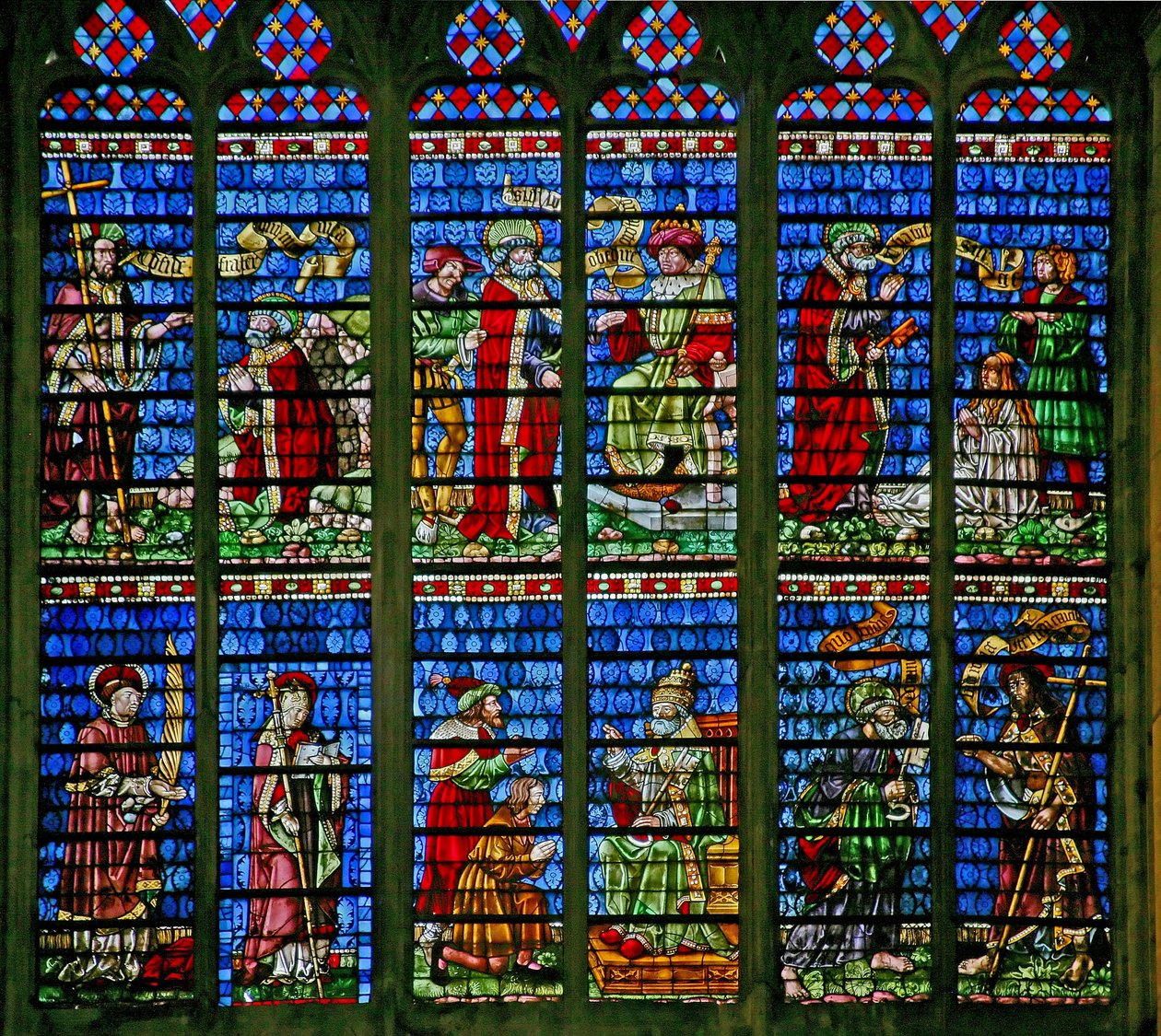 Raam w227 met het St. Petrus en St. Paulus raam door French School