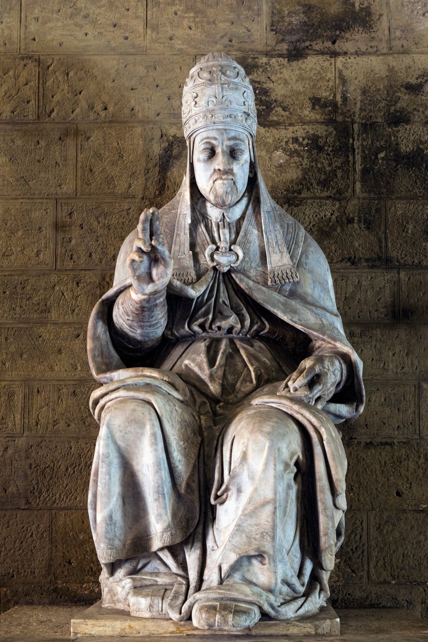 Standbeeld van paus Julius III door beeldhouwer Fulvio Signorini in het Chigi Saracini-paleis, Siena, provincie Siena, Toscane, Italië door Fulvio Signorini