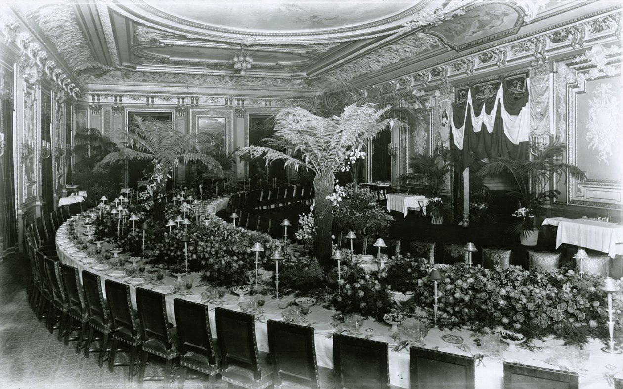 Interieur van de Metropolitan Club door G.P. Hall und Sohn