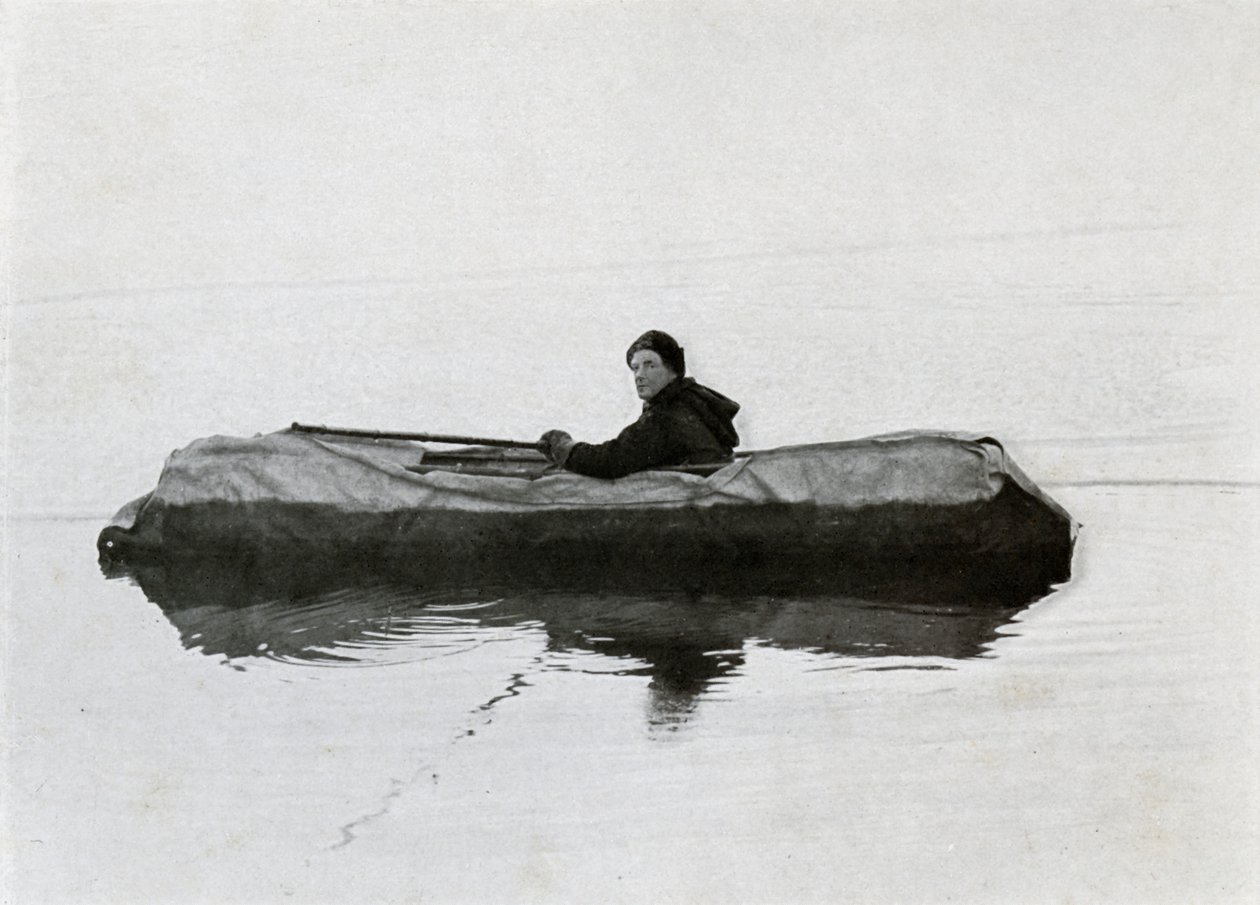 Campbell op een kajak, 1911, 1913 door G. Murray Levick