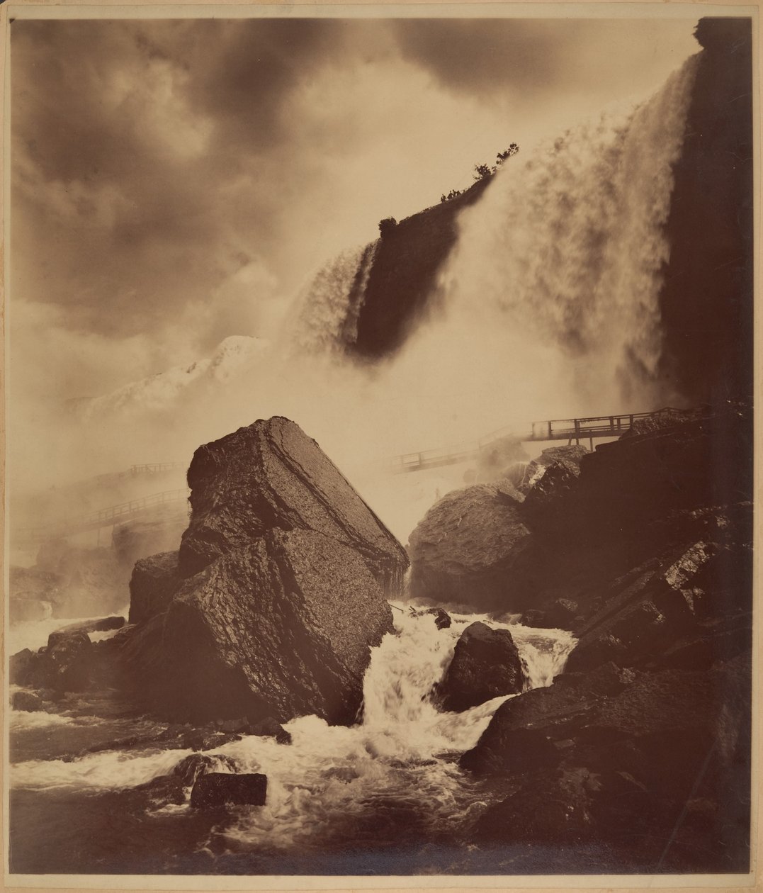Niagara Falls door George Barker