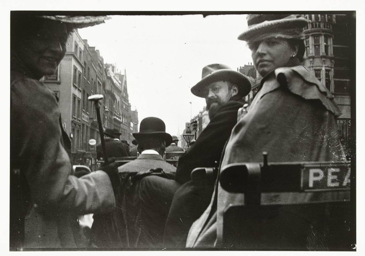 George Breitner en Marius Bauer in een rijtuig in Londen door George Hendrik Breitner