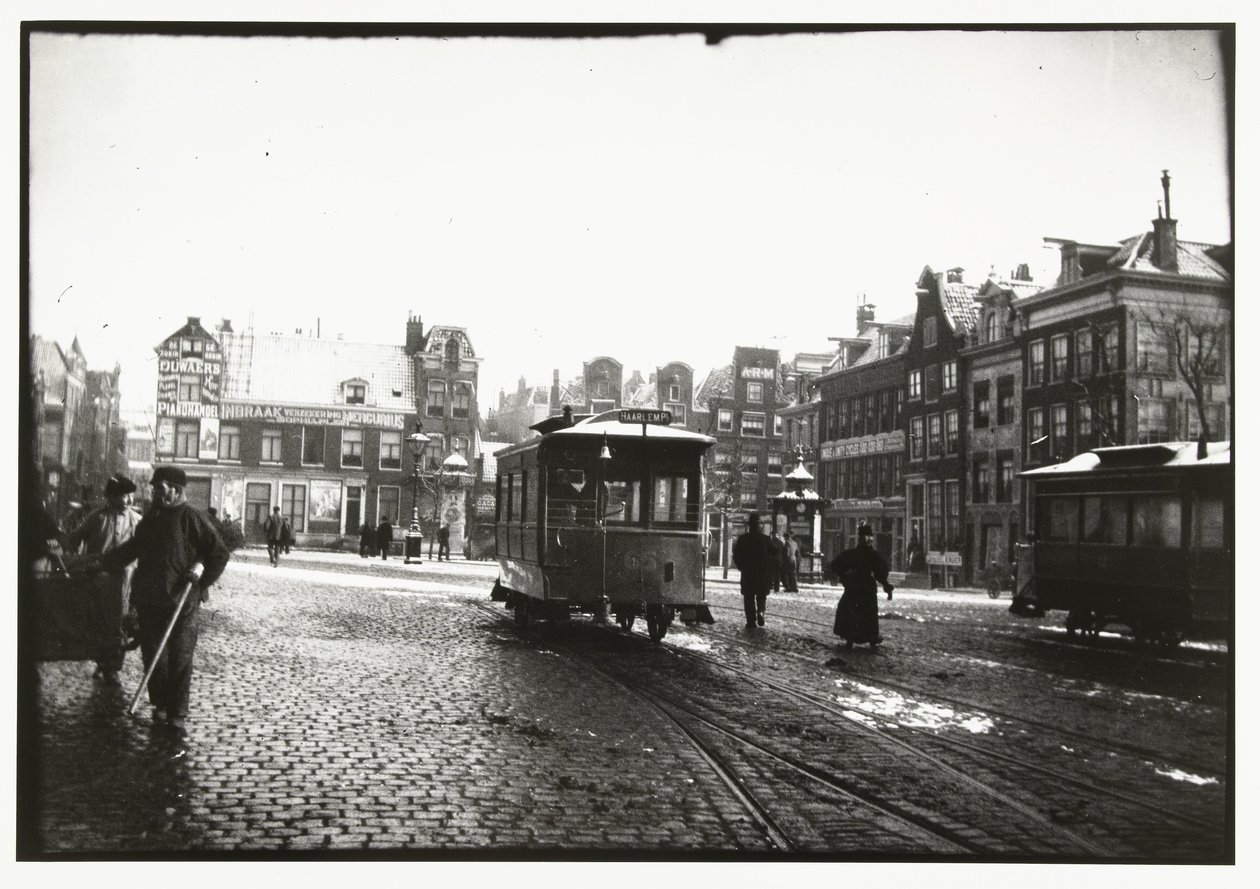 Gezicht op het Leidseplein in Amsterdam door George Hendrik Breitner